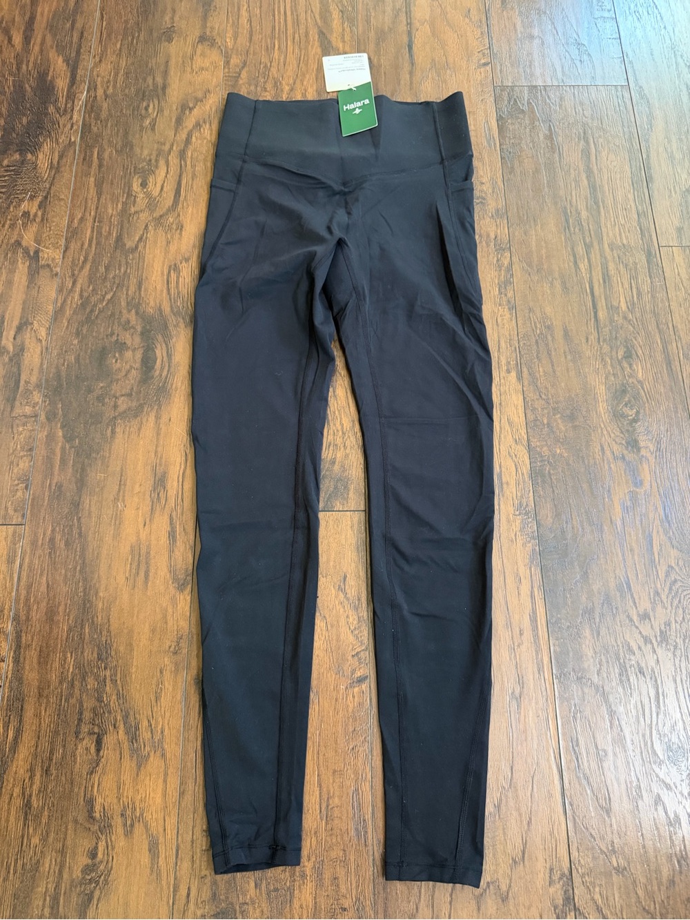 NWT HALARA Black High-Waist UltraSculpt Leggings
